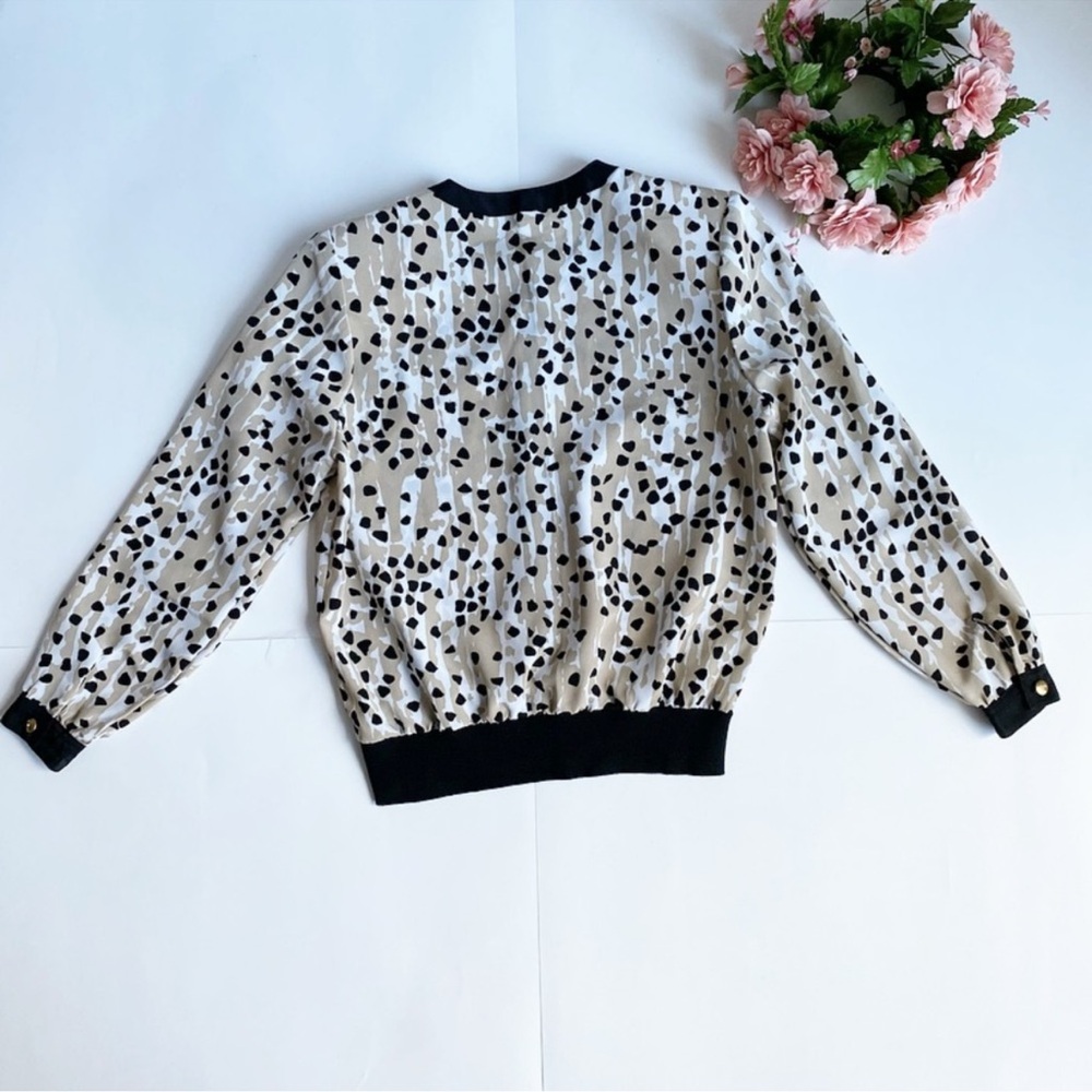 Vintage Andrea Gayle Tan Spotted Prints Button Up Bomber Blouse - Picture 5 of 14